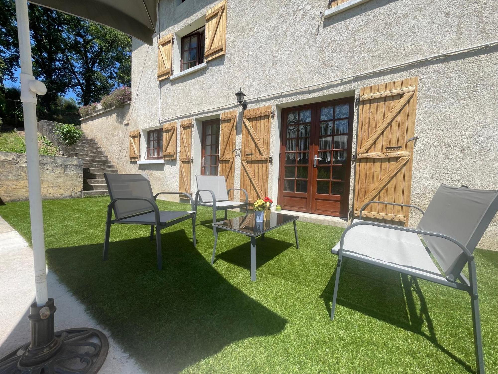 Le Petit Roquet Otel Saint-Lazare Dış mekan fotoğraf